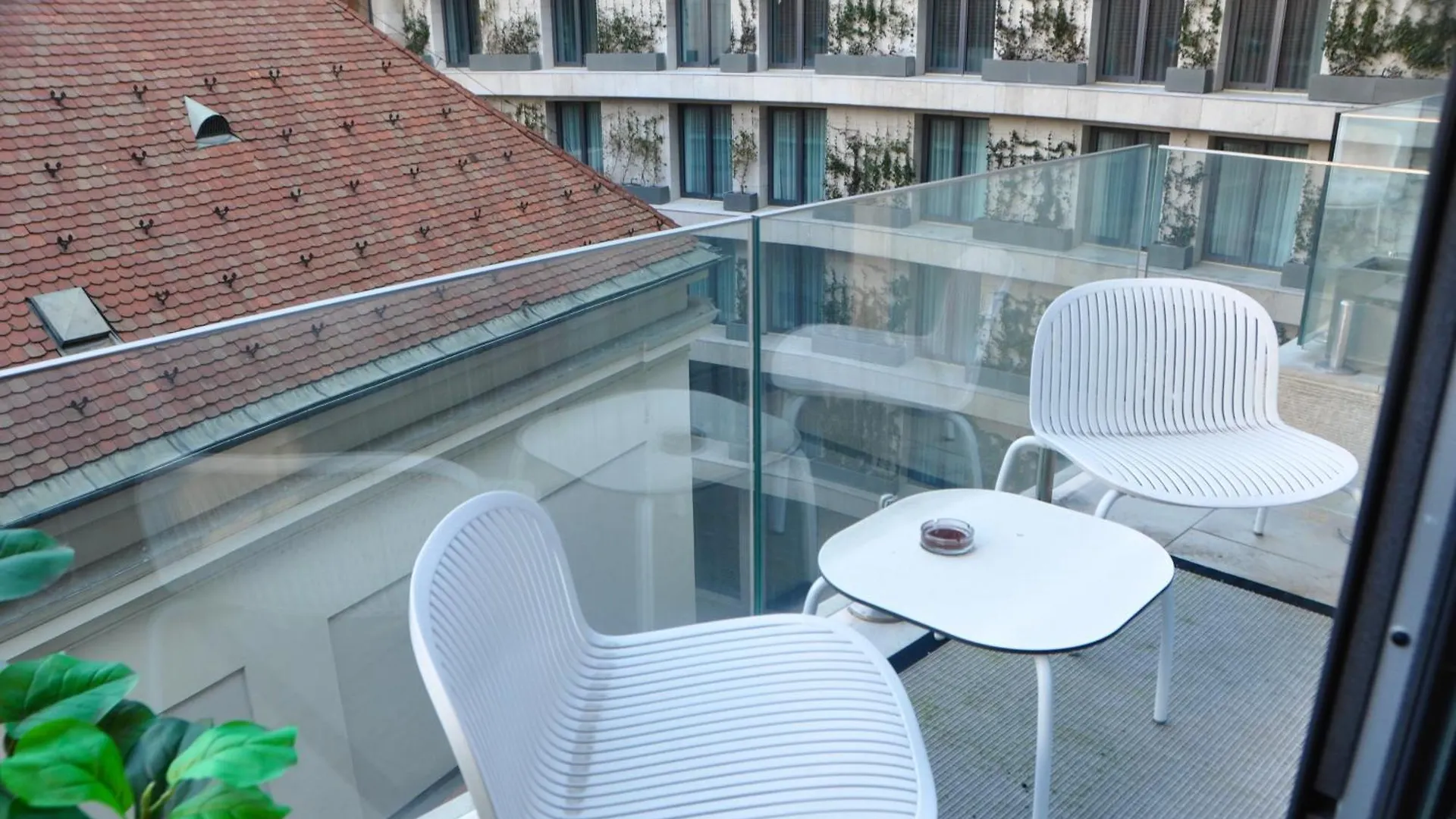 Emerald Residence Luxury Apartments Βουδαπέστη 0*,  Ουγγαρία