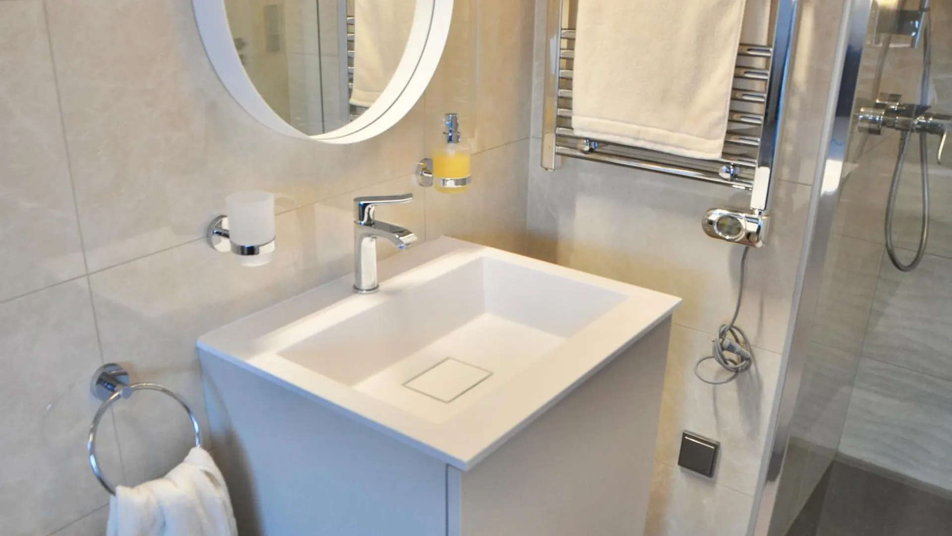 Emerald Residence Luxury Apartments Budapest